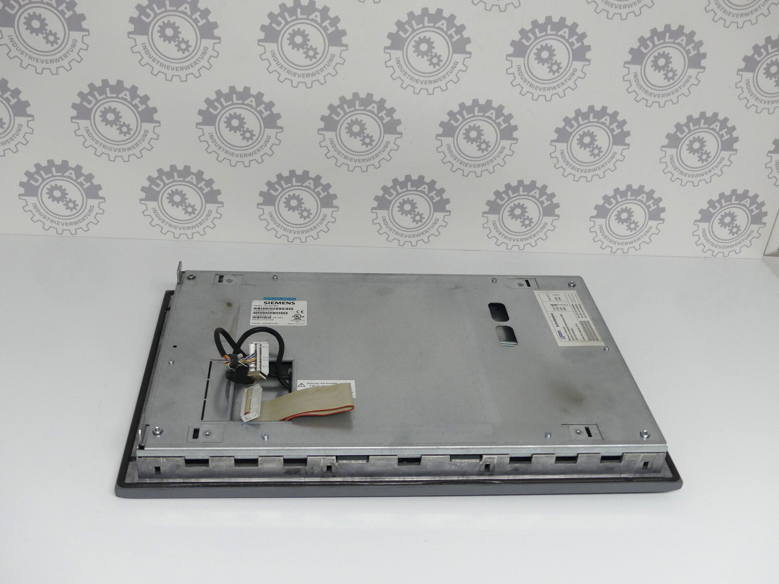 Siemens Simatic 15T 677B/C Panel PC Touch A5E02713377  ES:A02