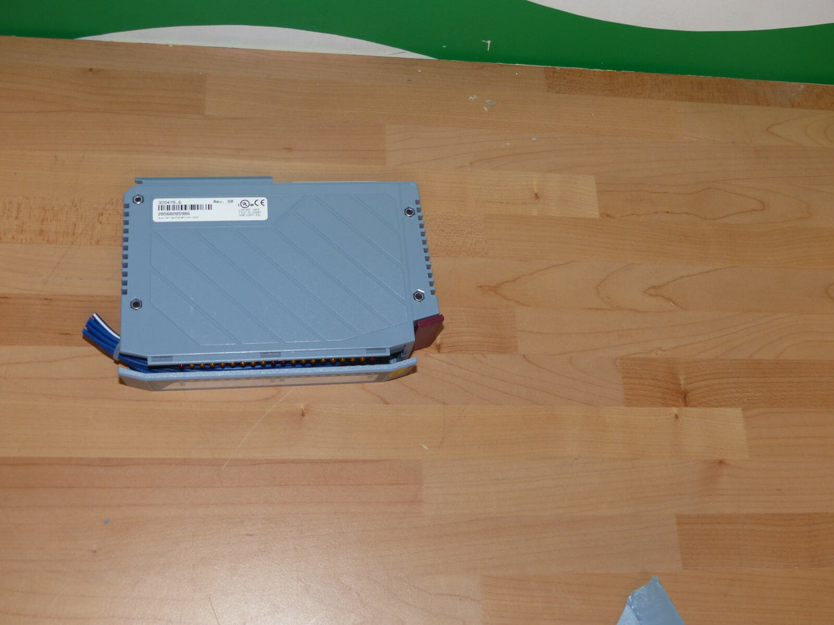 B&R DO 479 // 3DO479.6 Rev.G0 Digital Output Module Ausgangsmodul