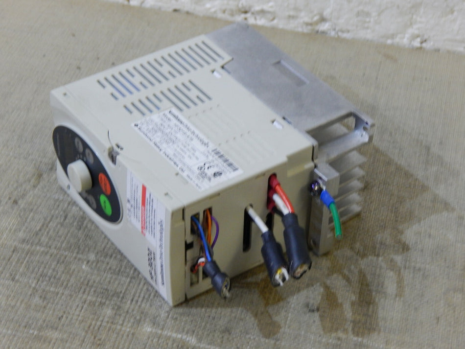  Sumitomo Drive Technologies HF-320a 1PH-200.V-0.75kW // HF321S-A75