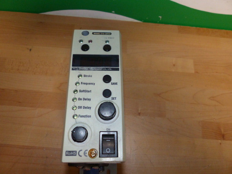 SINFONIA TECHNOLOGY C10-3VFEF CONTROLLER C103VFEF used s.Bilder