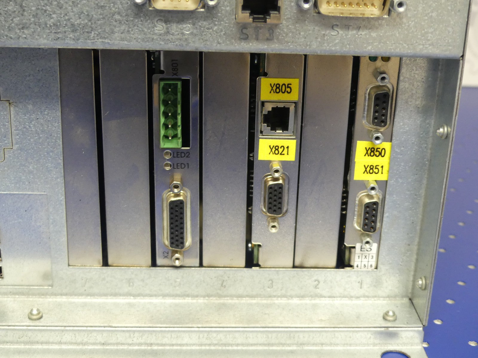 KUKA KPC ED05  KBC ed05 ROBOTERSTEUERUNG