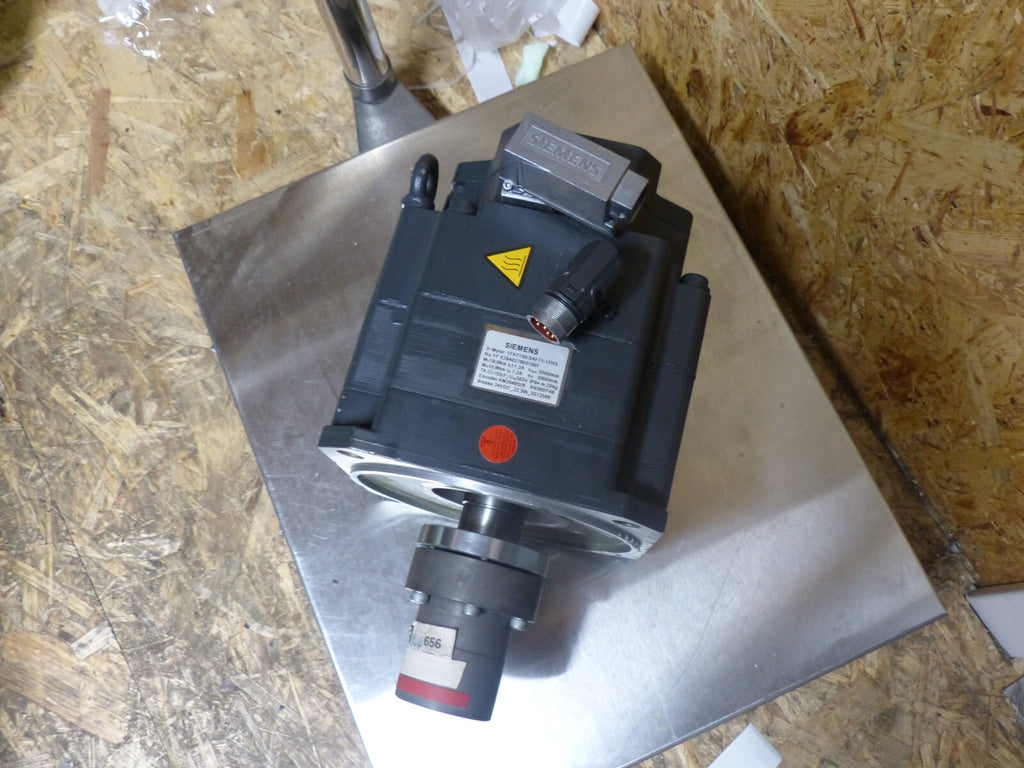 SIEMENS 1FK7100-5AF71-1FH3   1FK71005AF711FH3 used s.Bilder