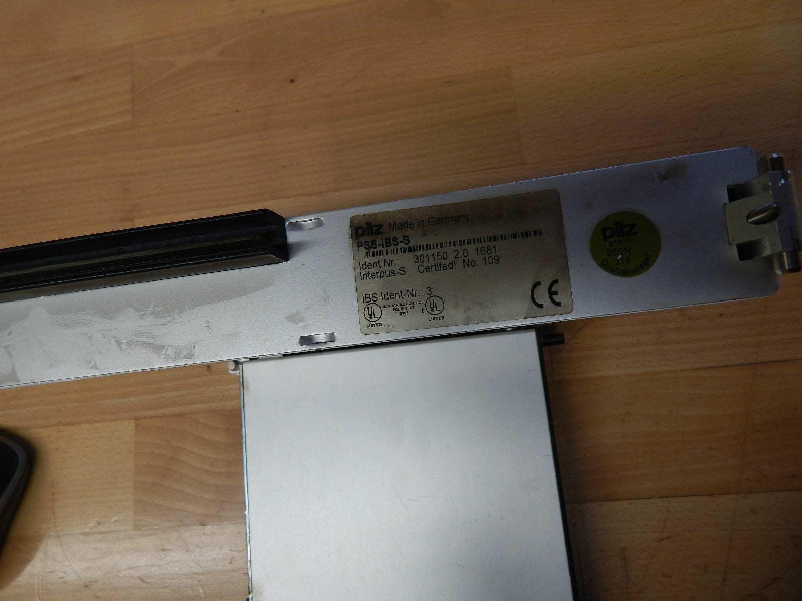 PILZ PSS IBS-S  Interbus -S- Ident.No.: 301150 2.0 1637 used