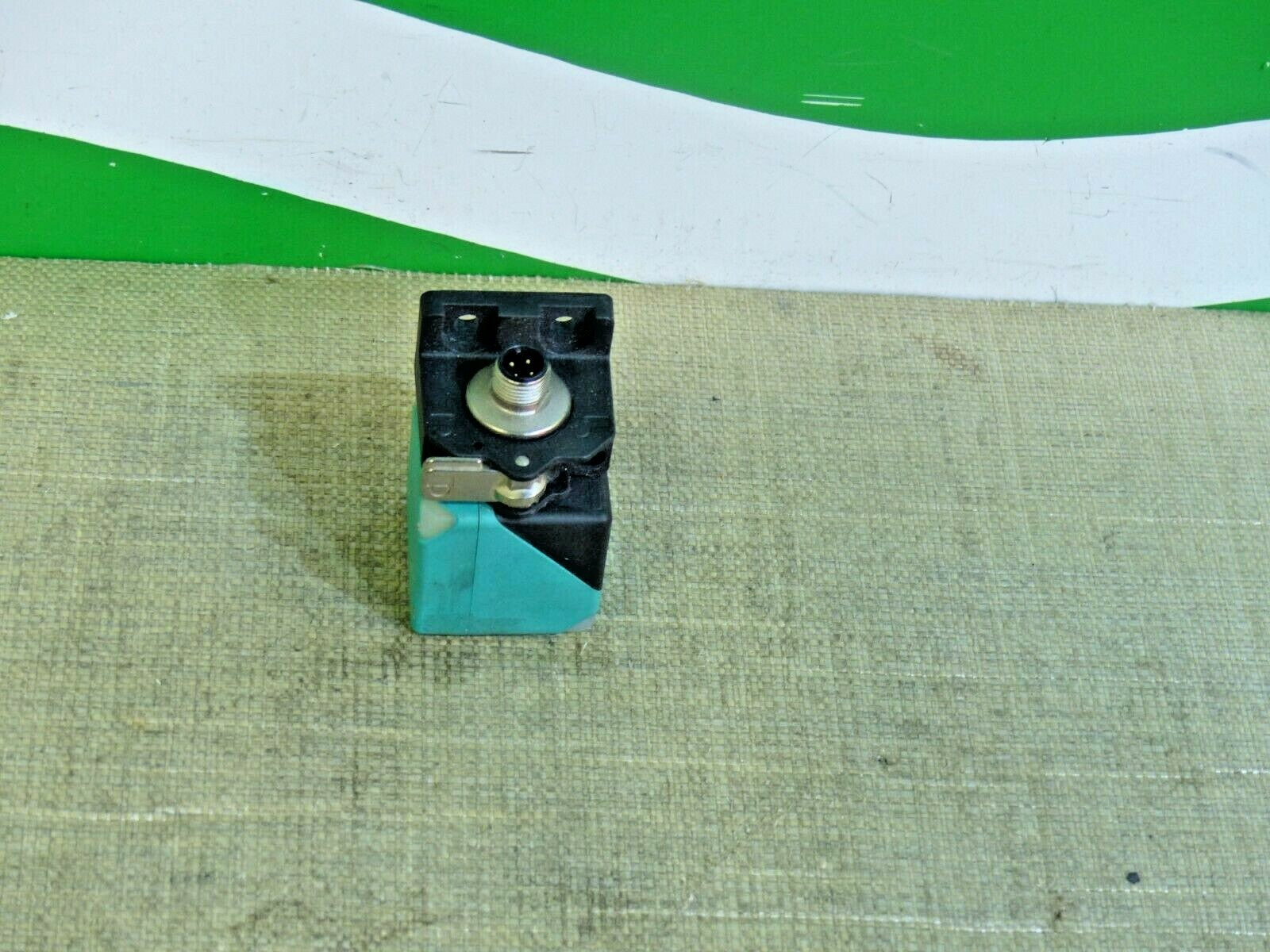 Pepperl Fuchs NBN40-L2-E2-V1
