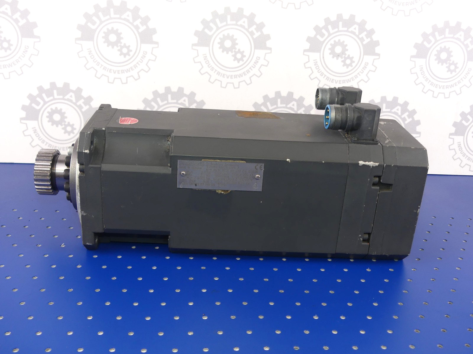 SIEMENS 1FT6064-6AK71-4AK0-Z