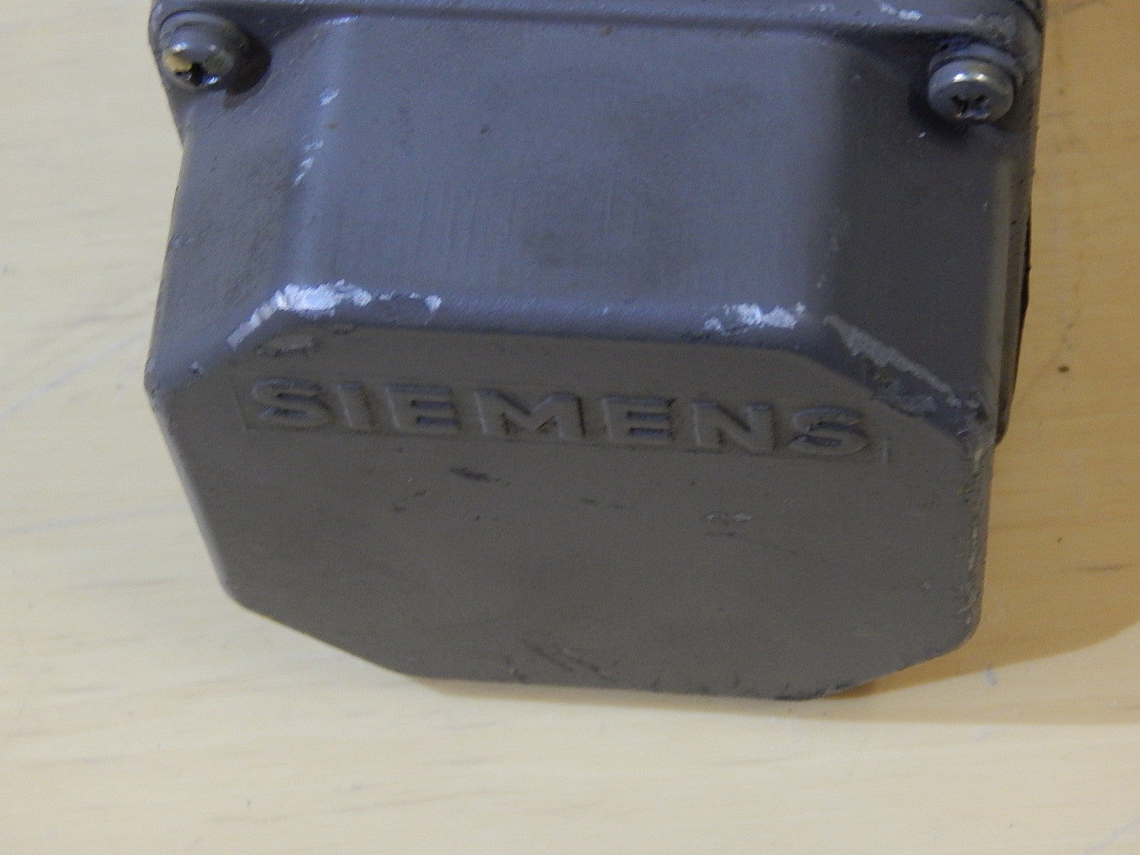 SIEMENS Permanent-Magnet-Motor  1HU3056-0AC01 Used