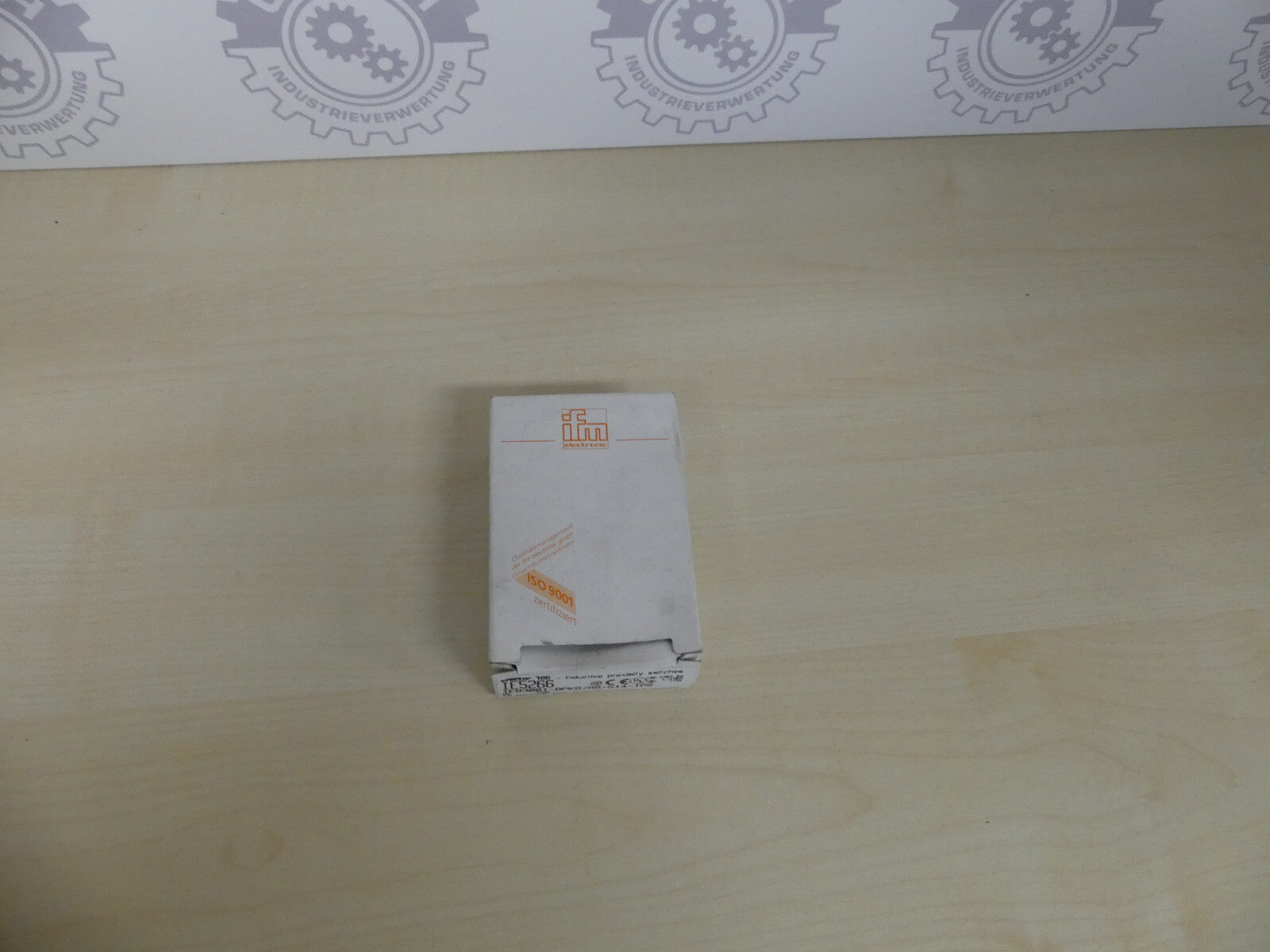 ifm electronic efector IEB3001-BPKG/AS-514-TPS induktiver Sensor IE5266