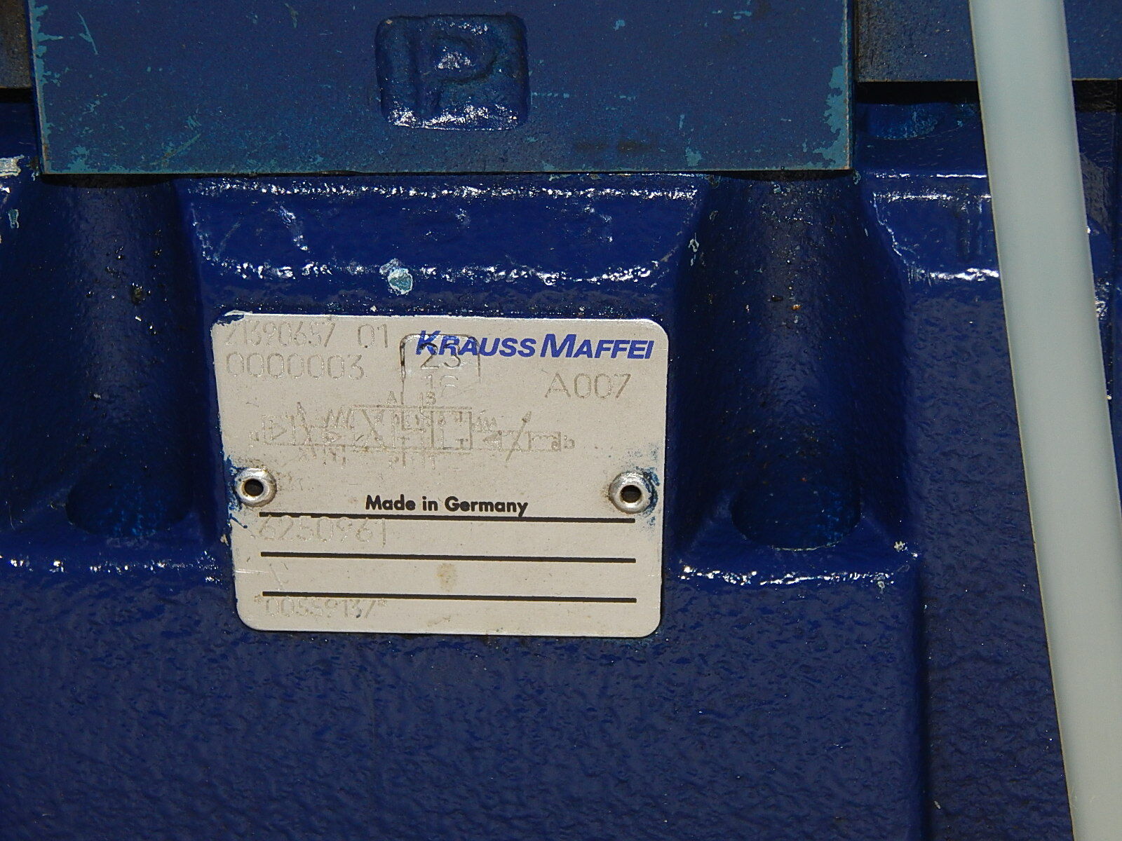 Proportional Ventil H10/11  Krauss Maffei, 5250961,21513756  4x Schrauben fehlen