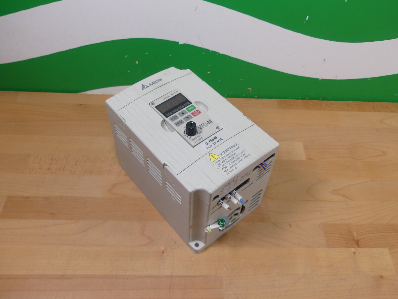 Delta VFD007M43B 0,75kW Frequenzumrichter