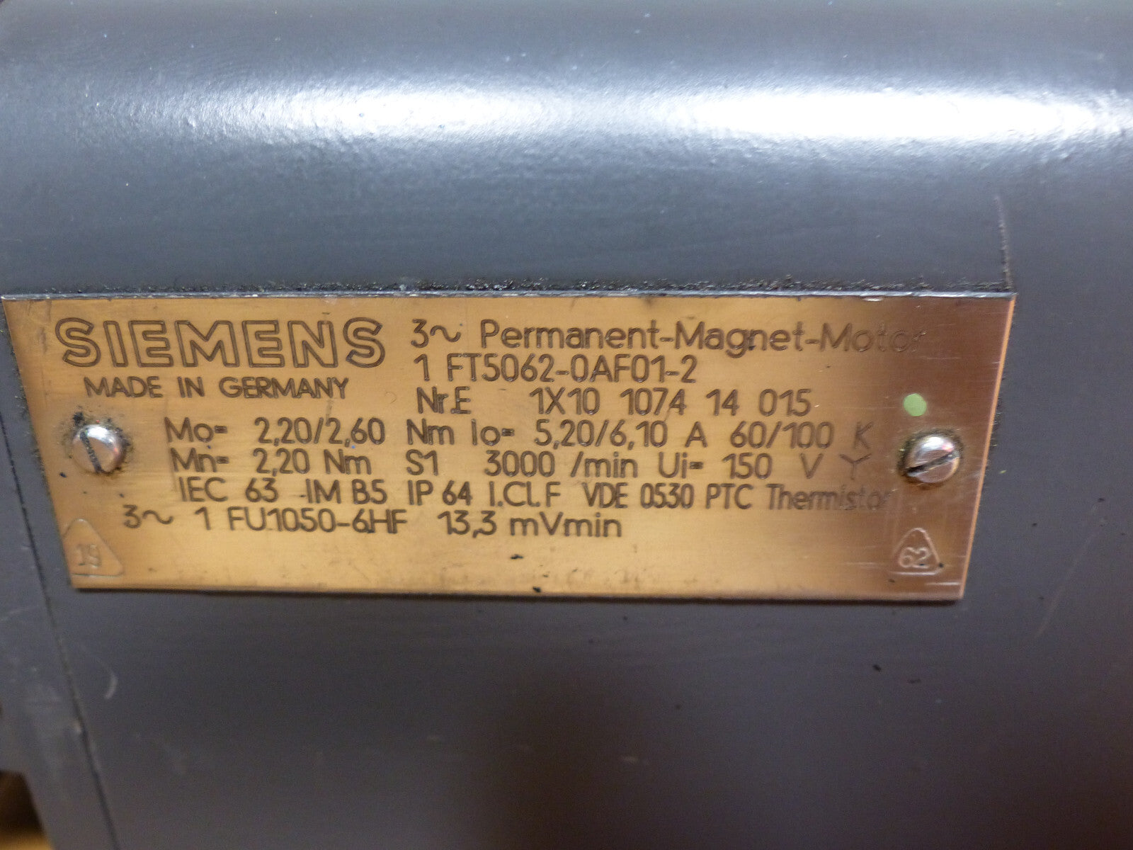 Siemens 1FT5062-0AF01-2   3~Permanent-Magnet-Motor Servomotor Motor Used