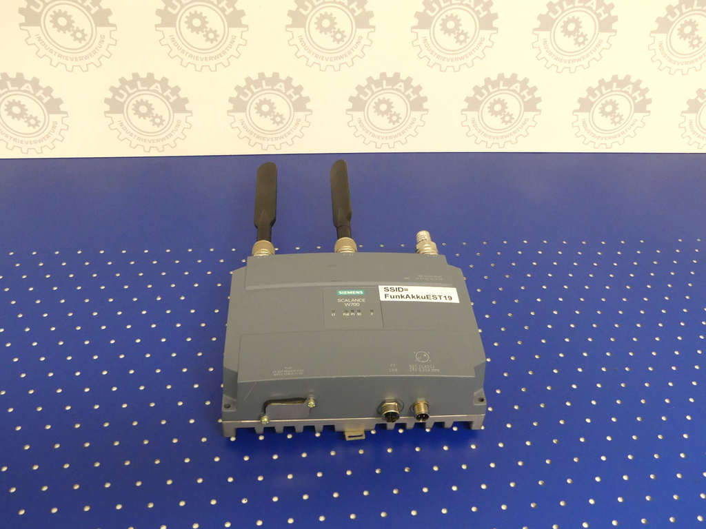 SIEMENS 6GK5788-1GD00-0AA0