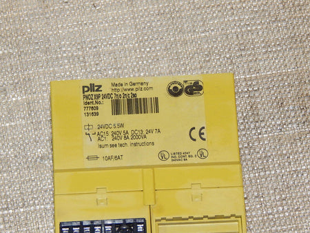 Pilz PNOZ X9P Sicherheitsschaltgerät  Ident.No.777609 used