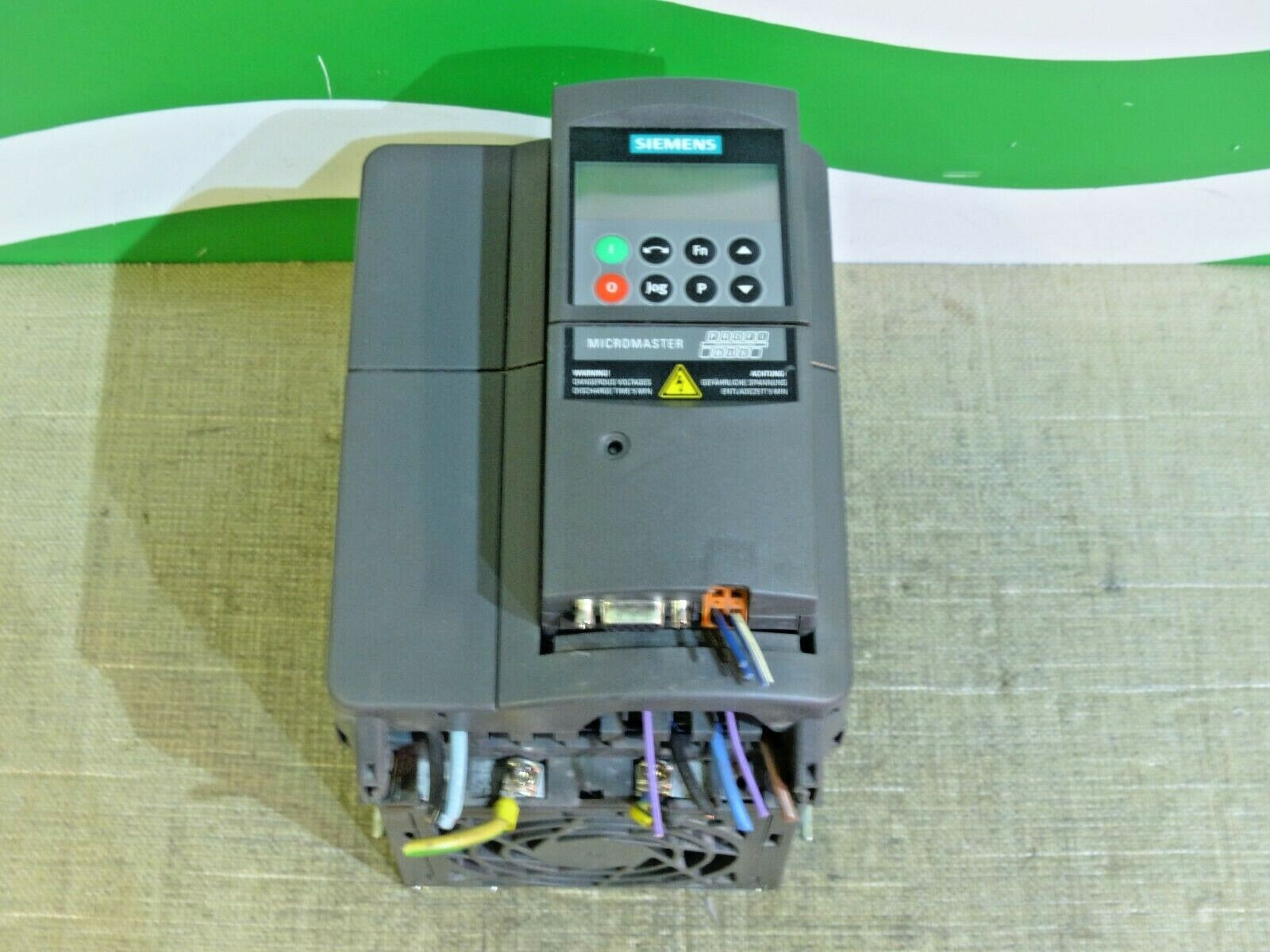 Siemens Micromaster 420 6SE6420-2AB22-2BA1