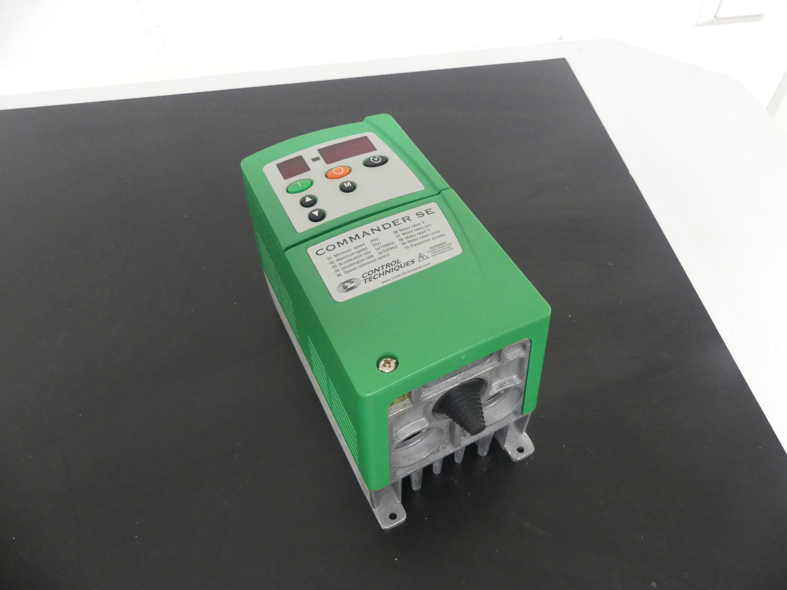 Control Techniques Se11200037 Se 1 M Se 11200037 0,37kw