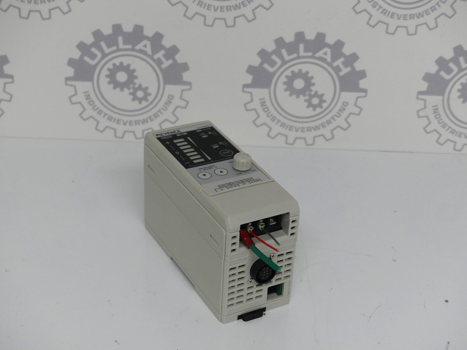 Keyence  SJ-F100W  Steuergerät 