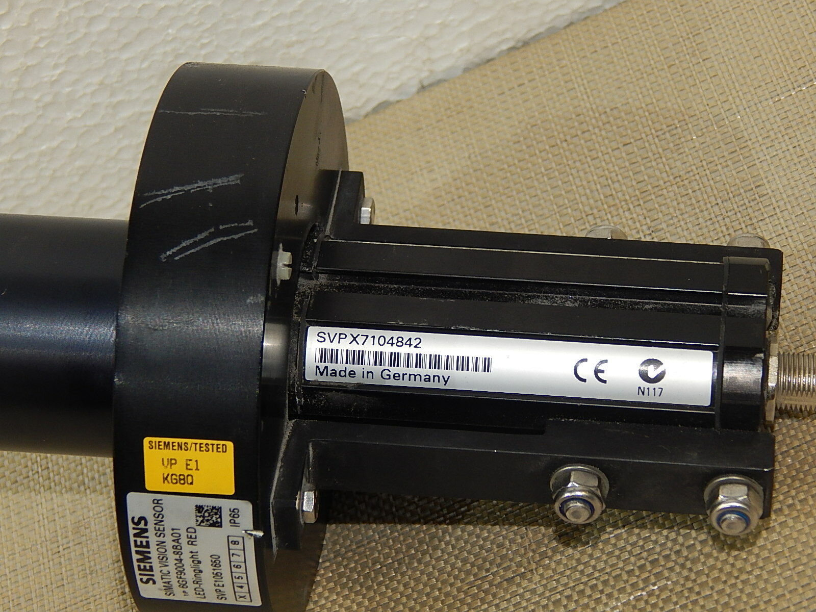  Siemens 6GF2 002-8CB + 6GF9004-8BA01 Simatic Vision Sensor used