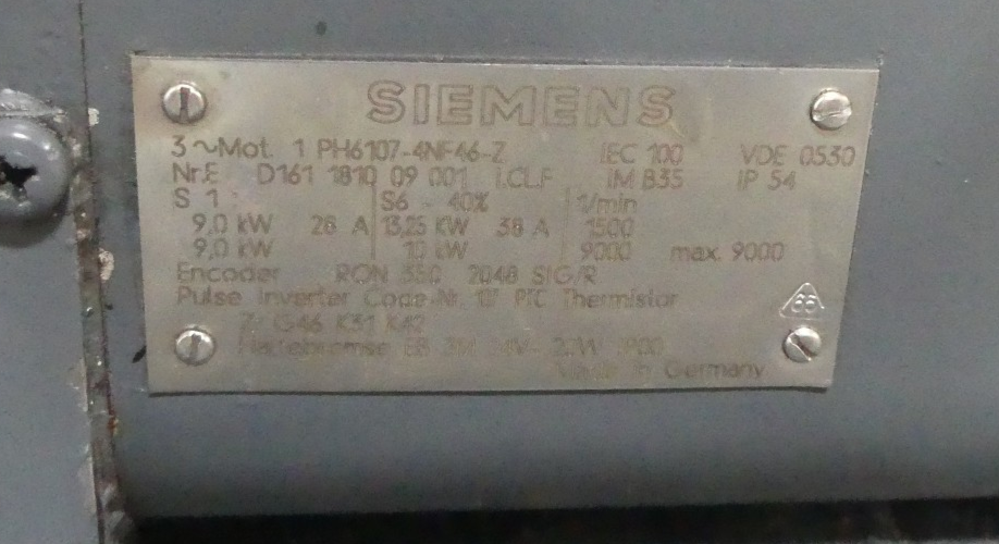 SIEMENS 1 PH6107-4NF46-Z   1PH6 107-4NF46-Z Leicht Beschädgit