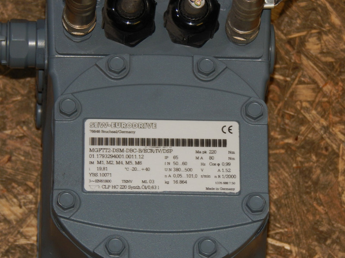 SEW  EURODRIVE MOVIGEAR // MGFTT2-DSM-DBC-B/ECR/IV/DSP USED 