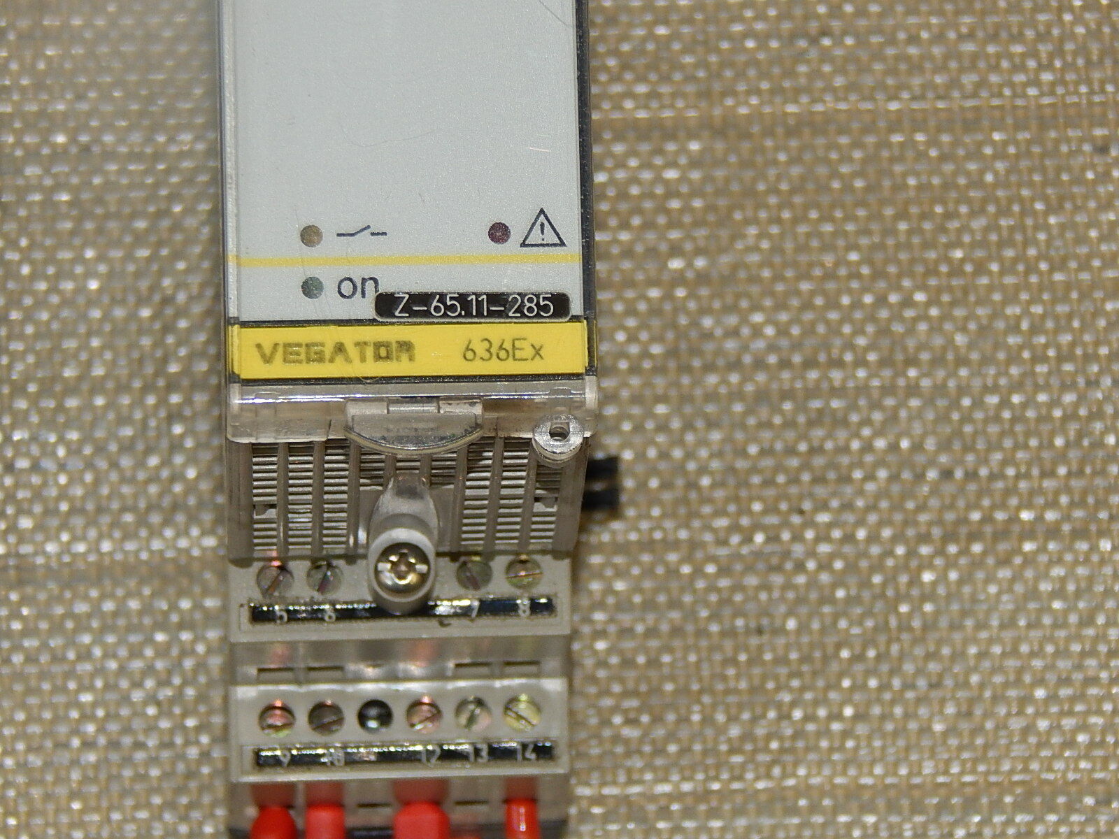 VEGA Vegator 636Ex / PTB Nr. EX-96.D.2068  Auswerterelais used