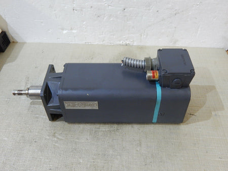 SIEMENS  3~PERMANENT MAGNET MOTOR  1FT5066 -0AF01 -2  Used