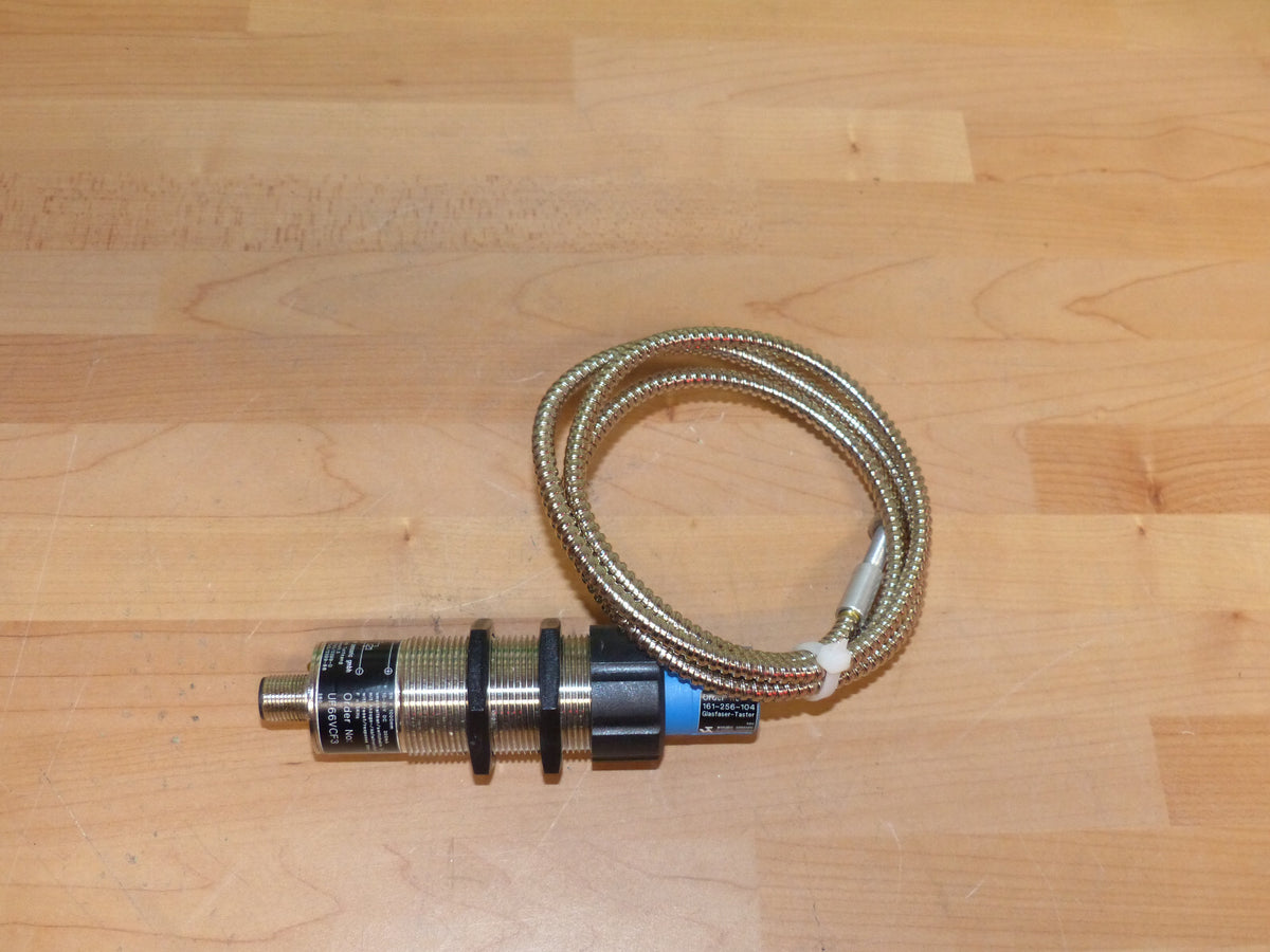 Wenglor Sensoric UF66VCF3 Sensor used s.Bilder