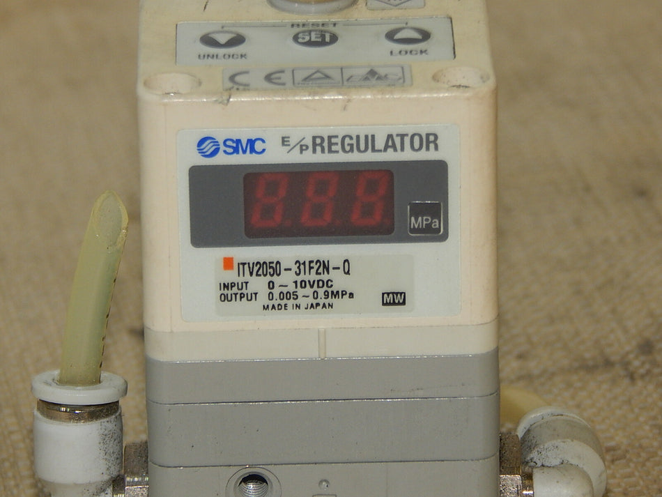 SMC Regulator  ITV2050-31F2N-Q used