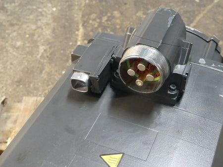 Siemens 1PH8137-1DD02-0CE1-Z (leicht beschädigt)