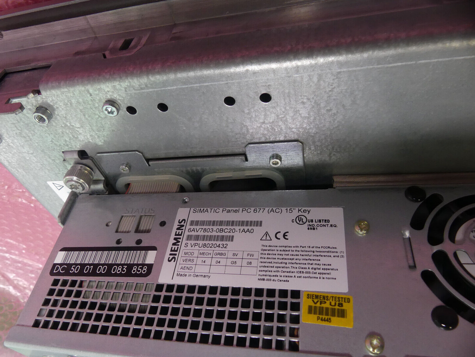 SIEMENS SIMATIC 6AV7803-0BC20-1AA0 6AV7 803-0BC20-1AA0 Panel PC 677 15"