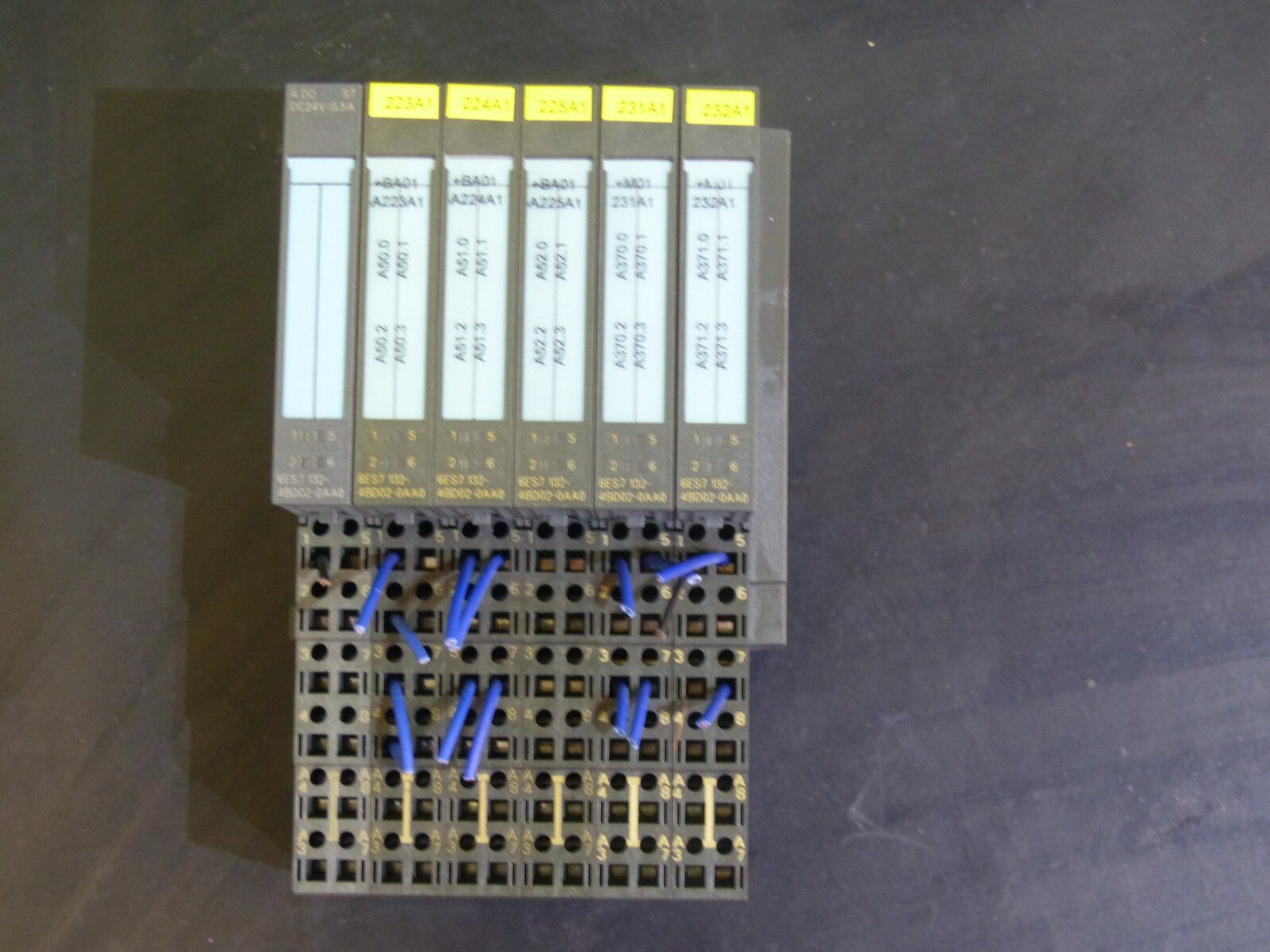 6x Siemens 6ES7 132-4BD02-0AA0  6ES7132-4BD02-0AA0
