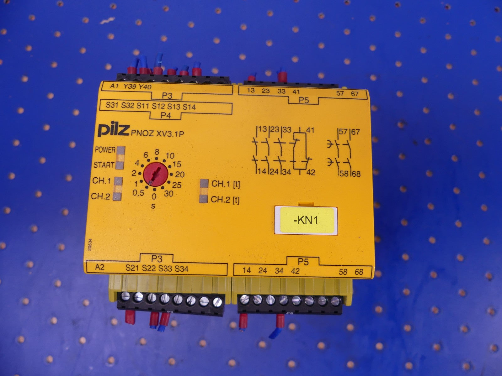 PILZ PNOZ XV3.1P 777520