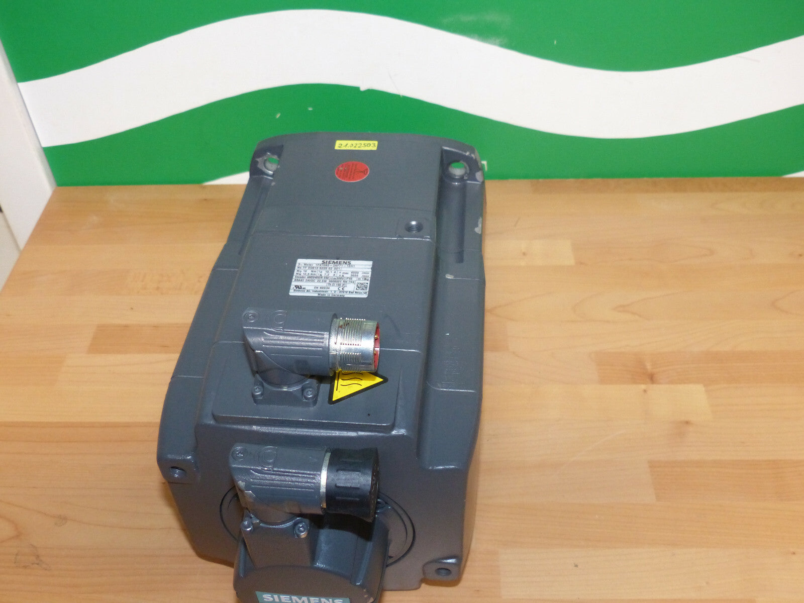 SIEMENS 1FK7083-2AF71-1EH1 USED S.BILDER