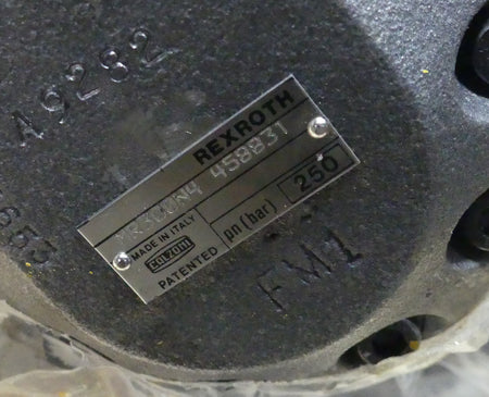 BOSCH REXROTH Hydraulikpumpe MNR300N4 458831   MNR300N4458831 bar250 s.Bilder
