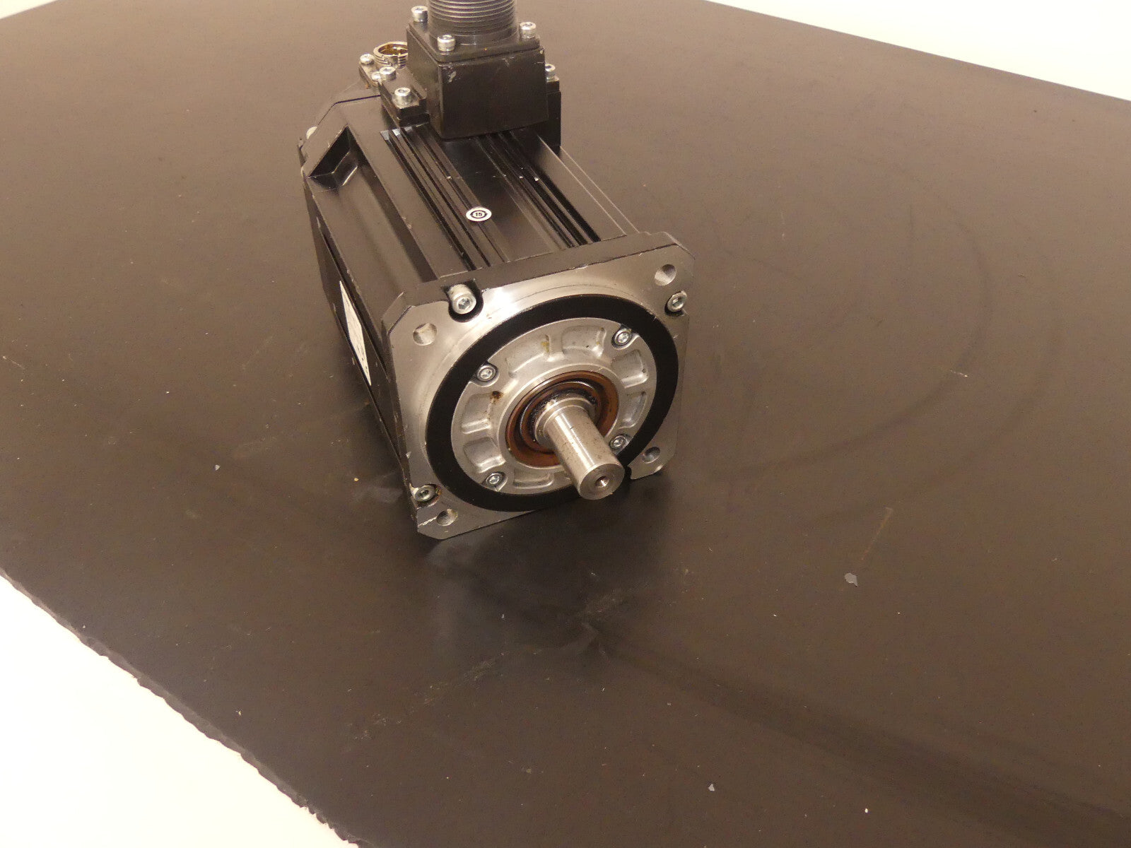 Mitsubishi Servo Motor HG-H105S  HGH105S used s.Bilder