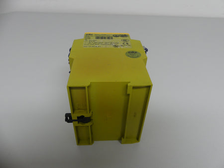 Pilz PNOZ XV3.1 3/24VDC 3n/o 1n/c 2n/ot  ID No.: 774532