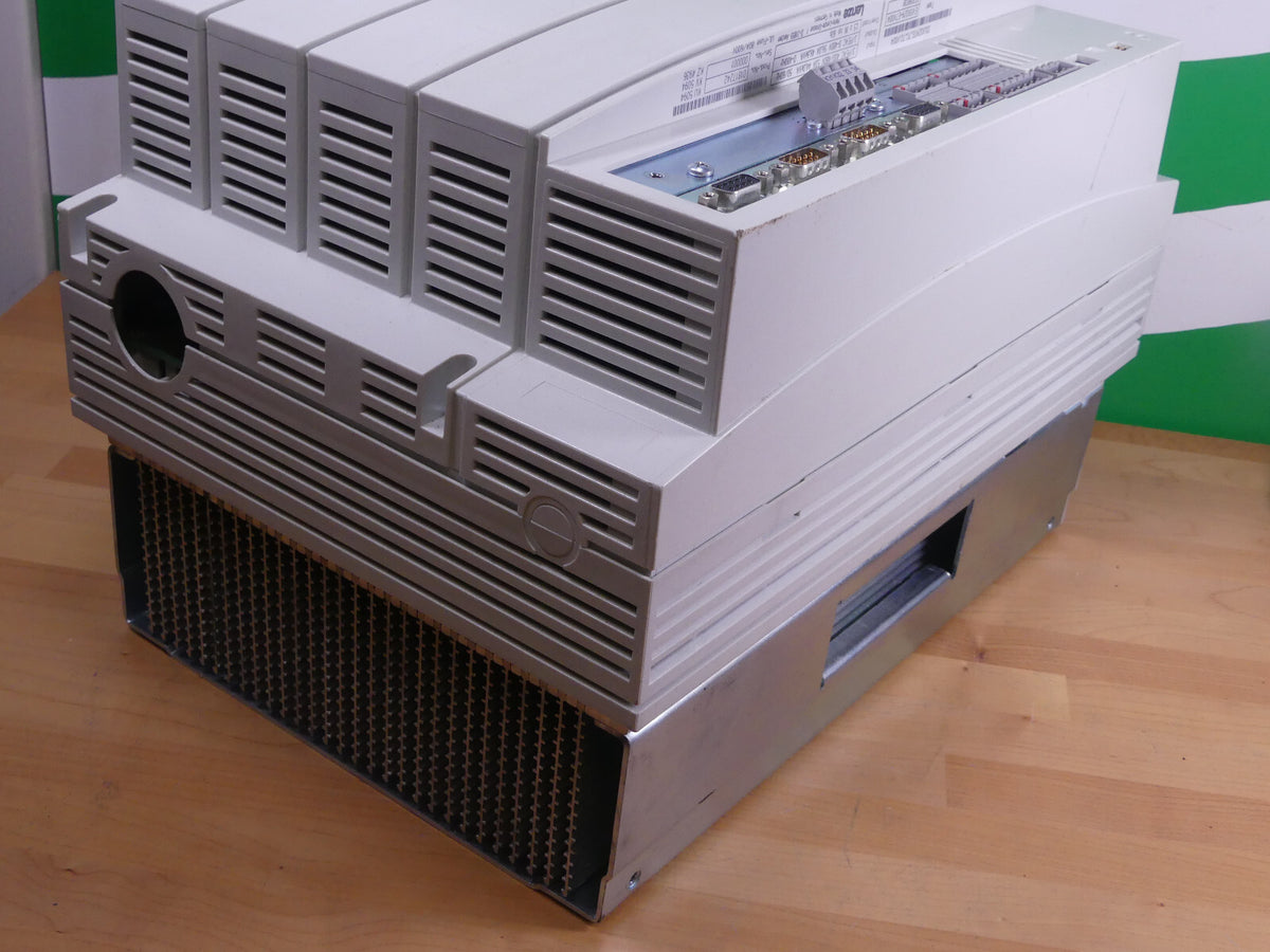 Lenze Wechselrichter EVS9329-ETV004 s.Bilder