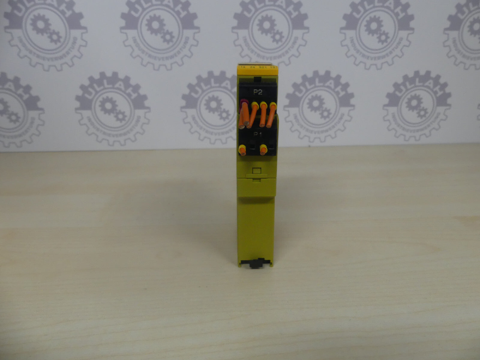 pilz PNOZ e1p 24VDC 2n/o Sicherheitsschaltgerät 774130