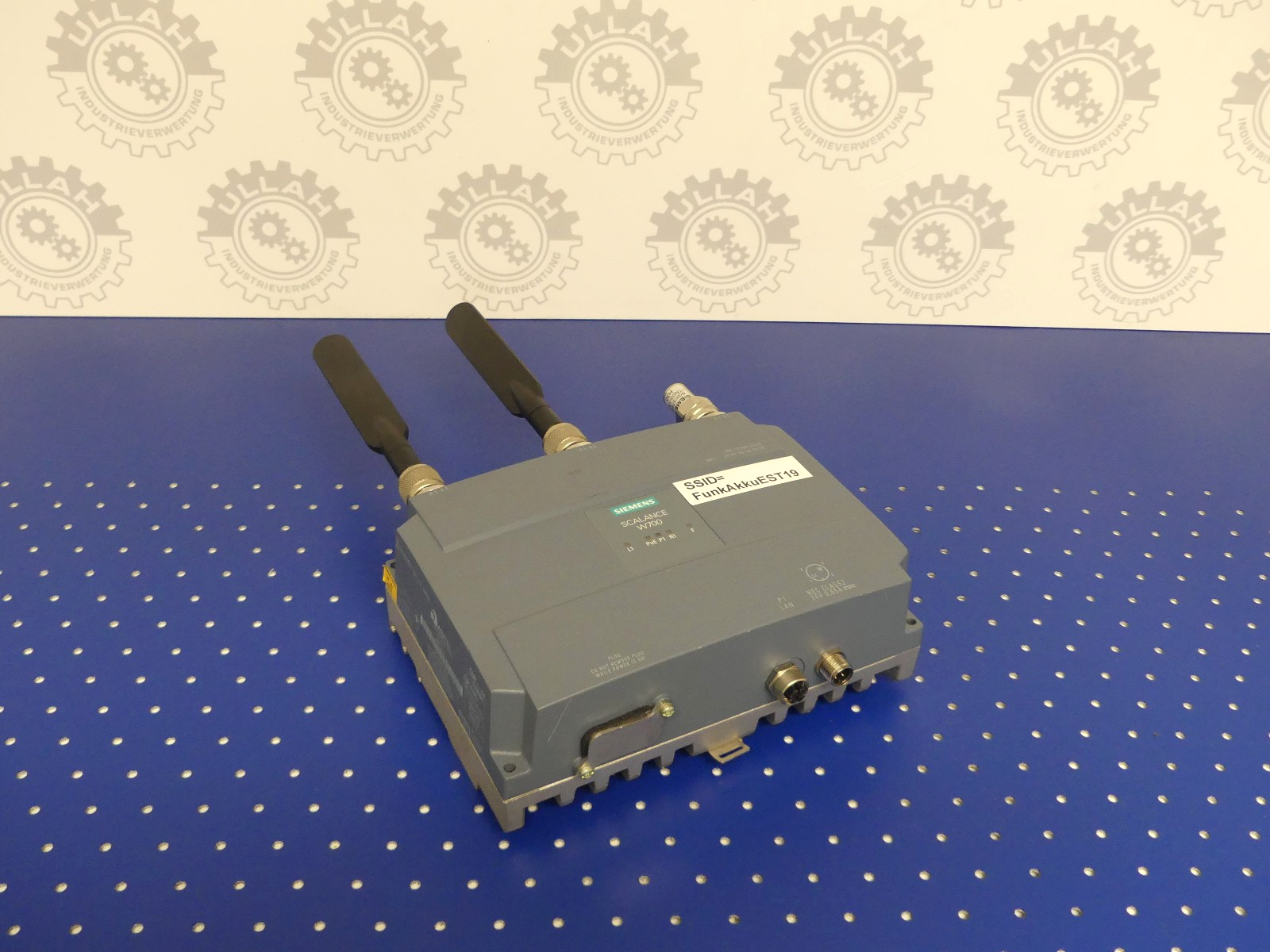 SIEMENS 6GK5788-1GD00-0AA0
