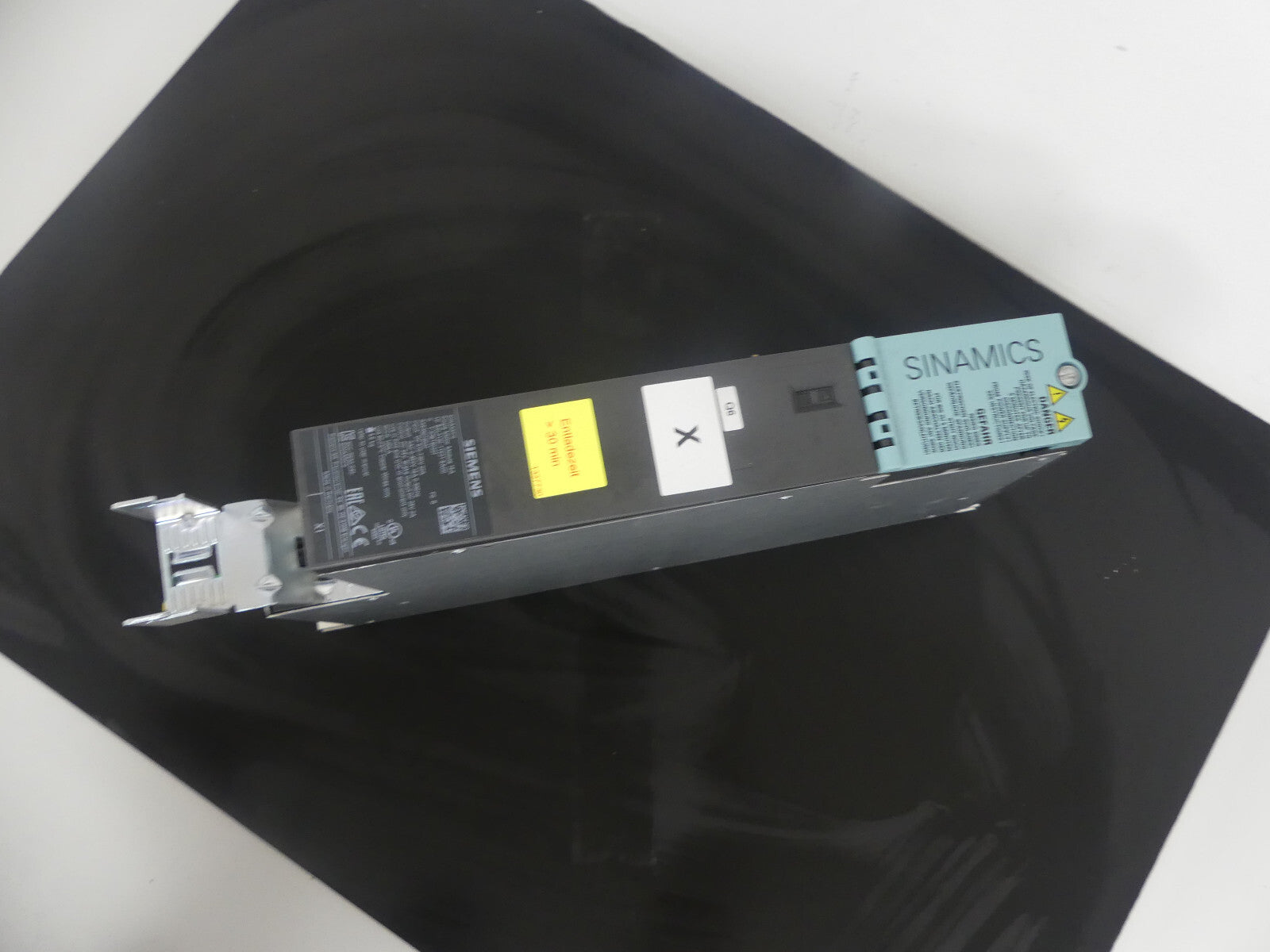 Siemens 6SL3120-1TE21-8AD0