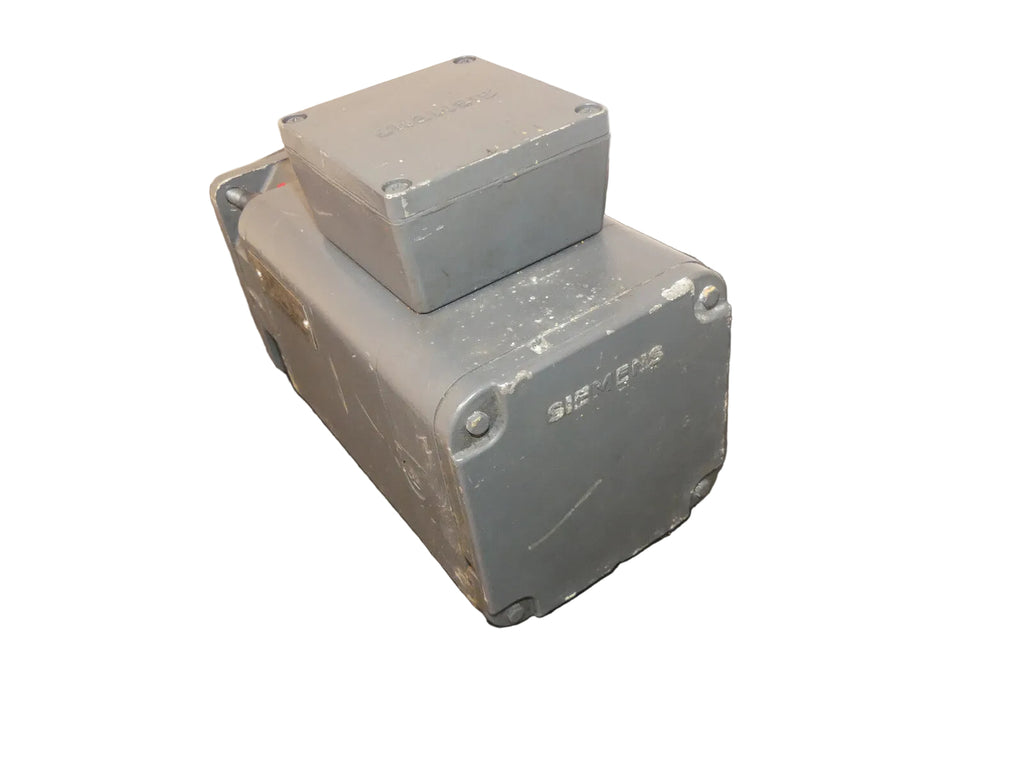 Siemens 3 Permanent Magnet Motor 1FT5072-0AC01-9-Z used s.Bilder