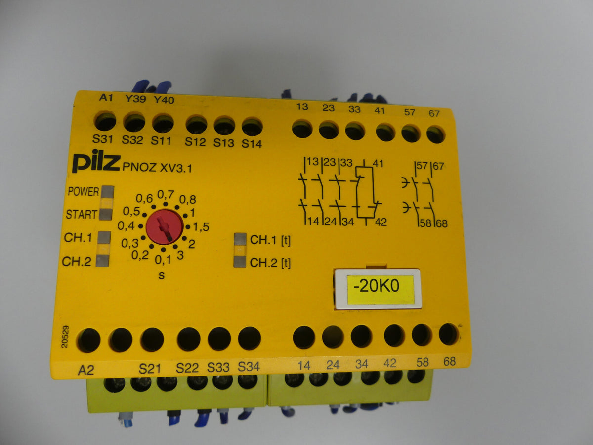 Pilz PNOZ XV3.1 3/24VDC 3n/o 1n/c 2n/ot  ID No.: 774532