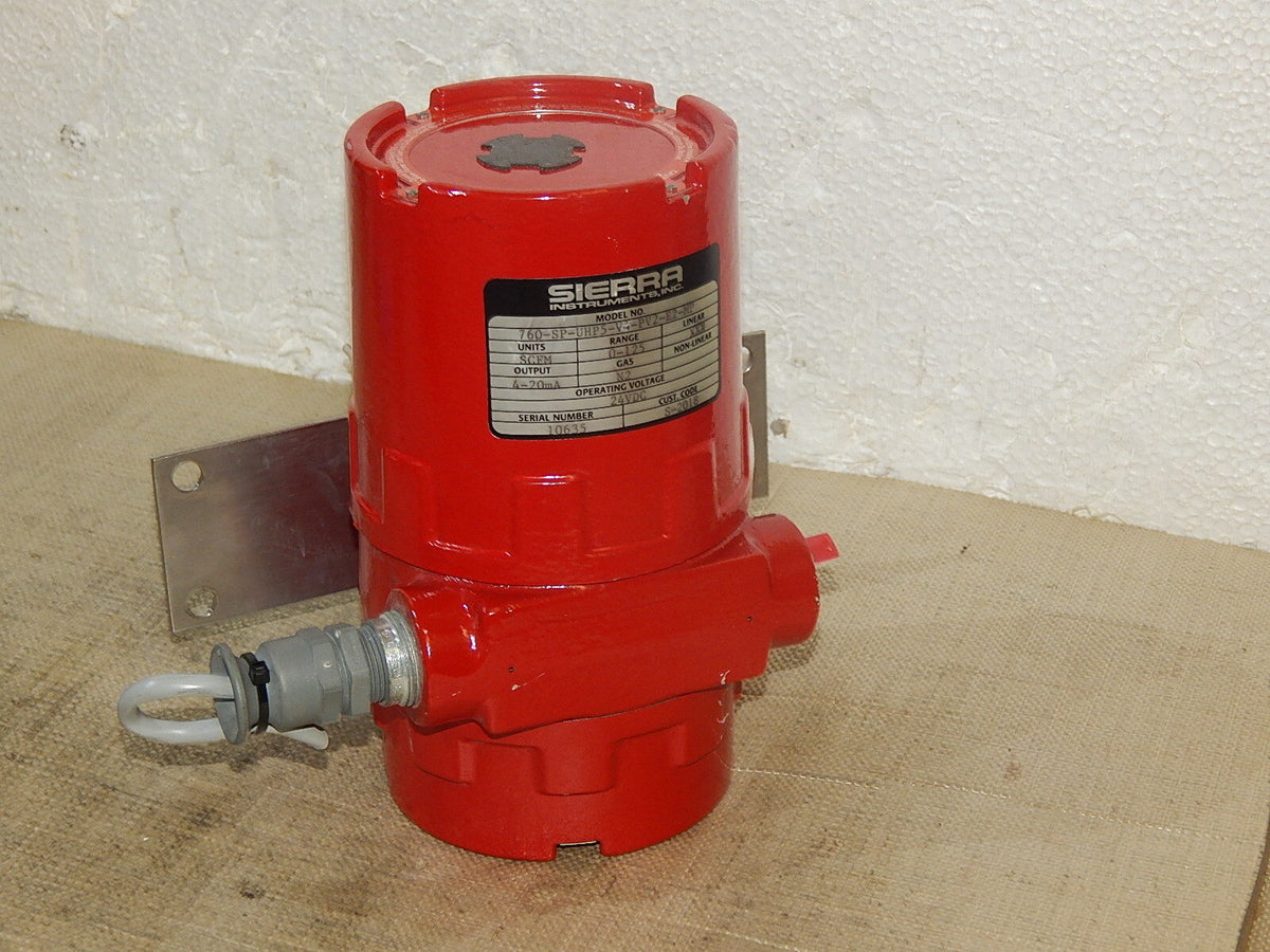  Sierra Instruments Modell: 760-SP-UHP5-V4-PV2-E2-MP / Units SCEM  s.Bilder