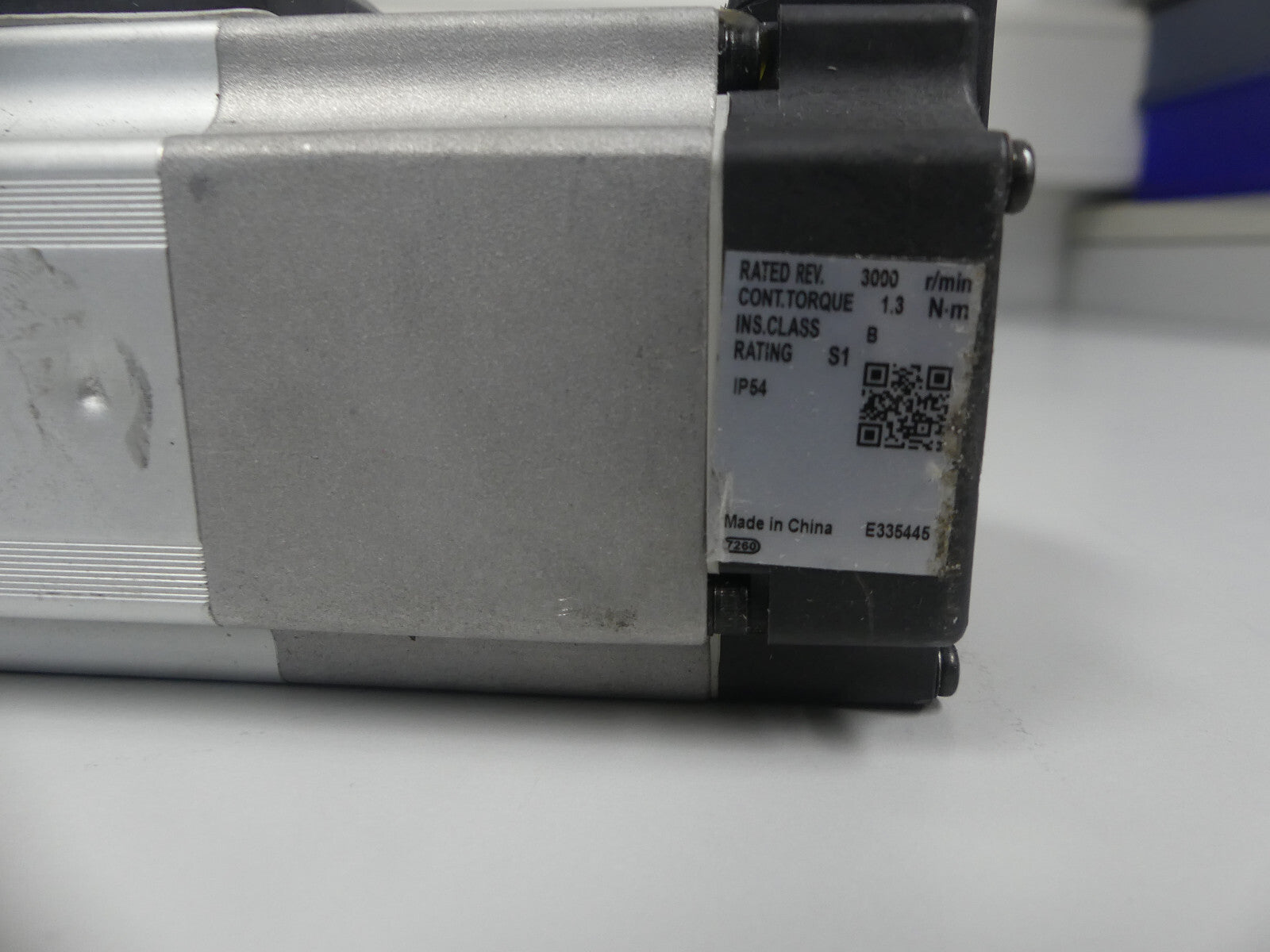 Rexroth MSM031C-0300-NN-M0-CH1 leicht beschädigt. S. Bilder