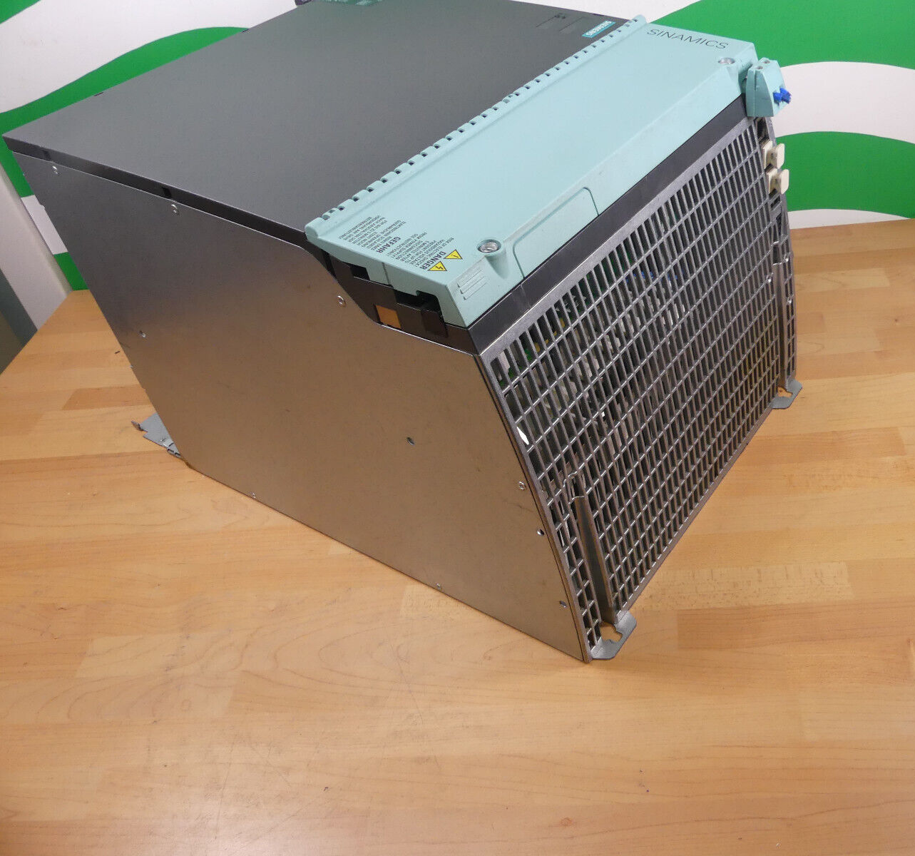 Siemens Sinamics S120 / 6SL3130-7TE28-0AA3 / Active Line Module 133A 80kW FS:D