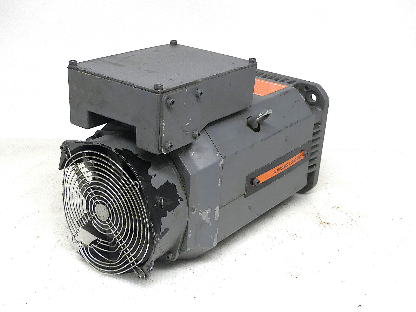 Mitsubishi SJ-5.5X (defekt,beschädigt)