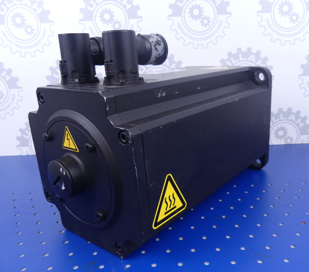 KUKA KK55Y-YYYY-073 AC Servomotor
