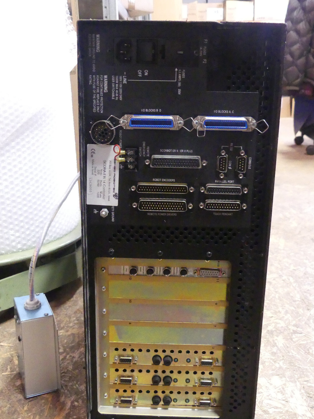 SCORA-ER 14 Controller  ESHED ROBOTEC SCORA-ER14 s.Bilder