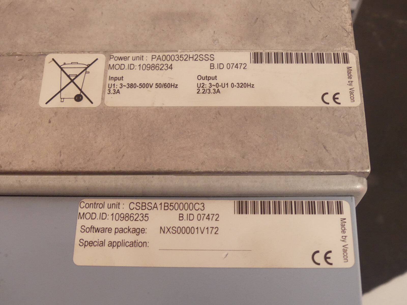 Vacon Frequenzumrichter NXS00035B2H2SSSA1B50000C3+CSBA1B50000C3 s.Bilder