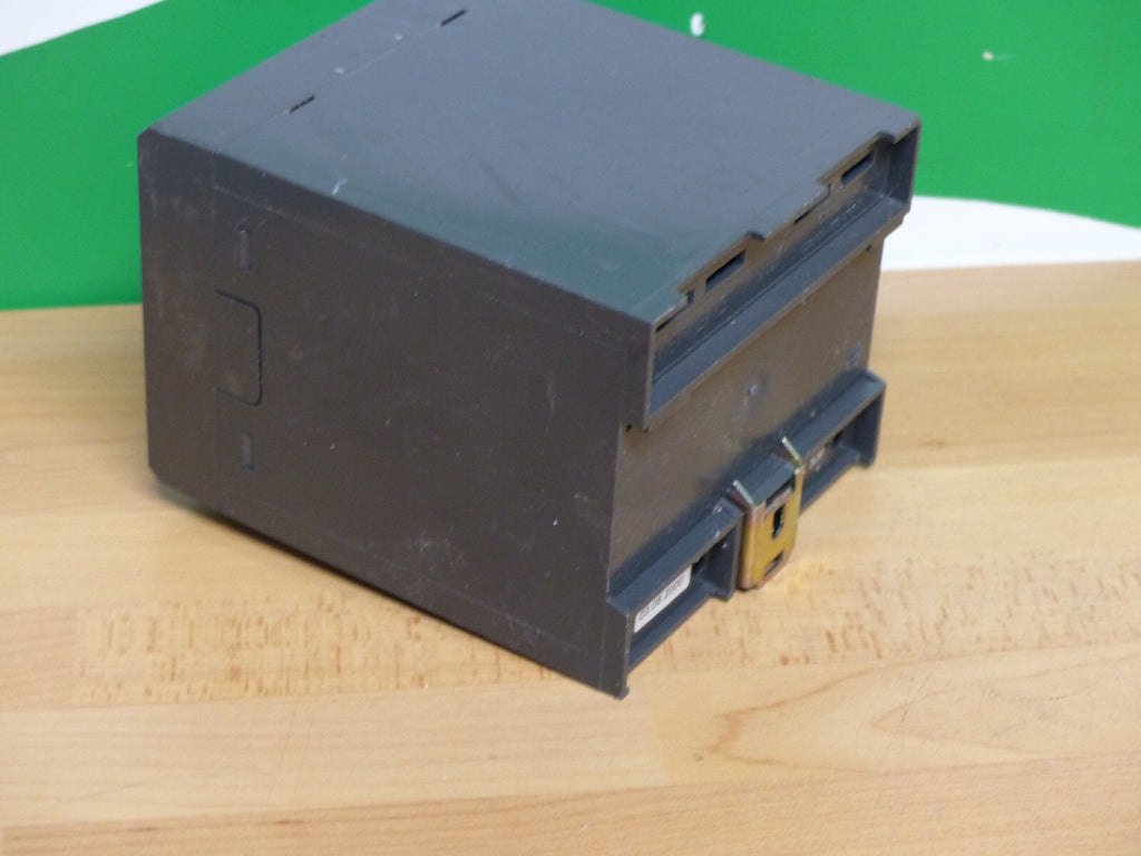 Siemens 7KE6000-8HA12     Typ: DCF 77 Sync-Box