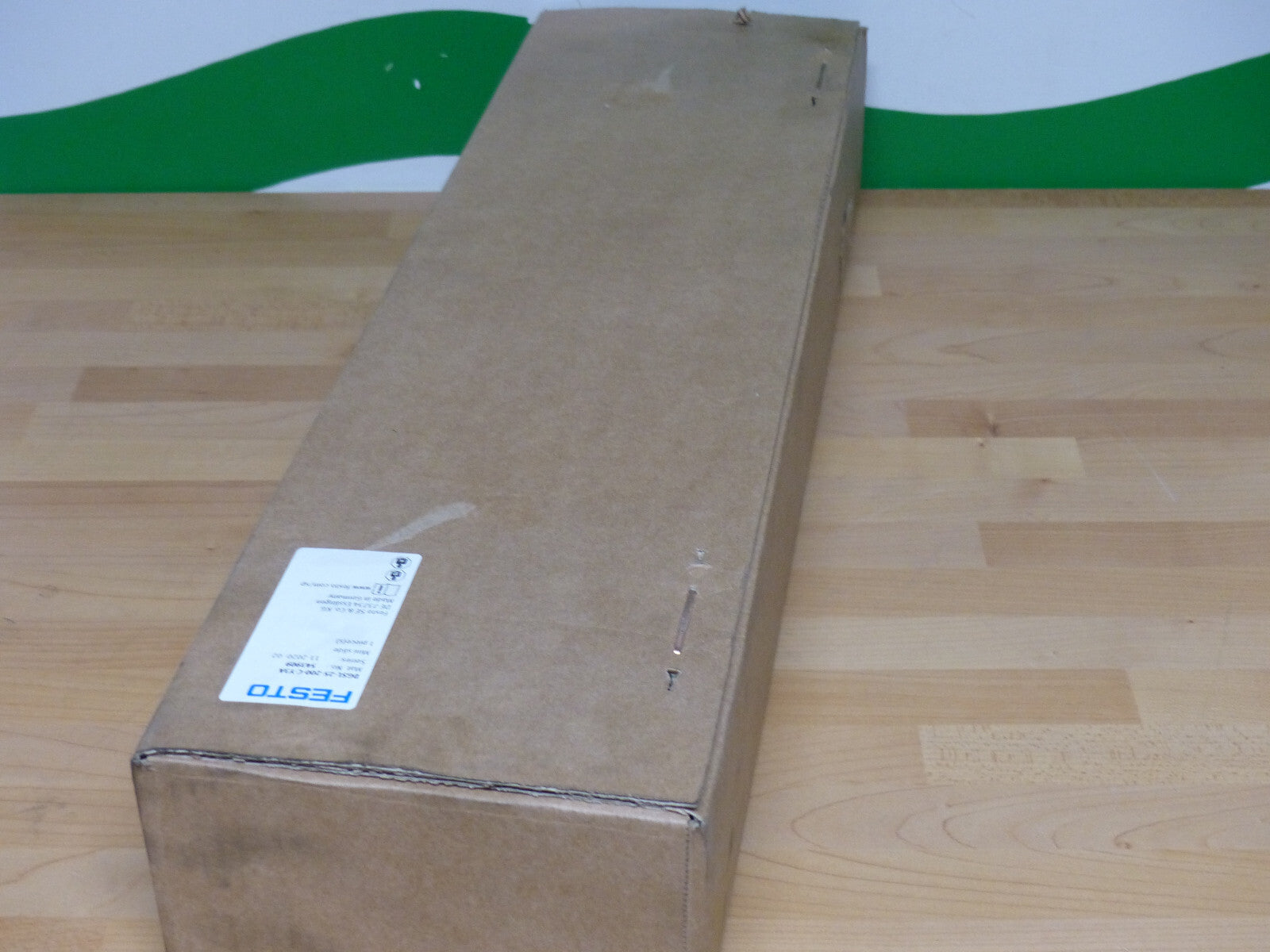 Festo DGSL-25-200-c-y3a   DGSL 25200cy3a