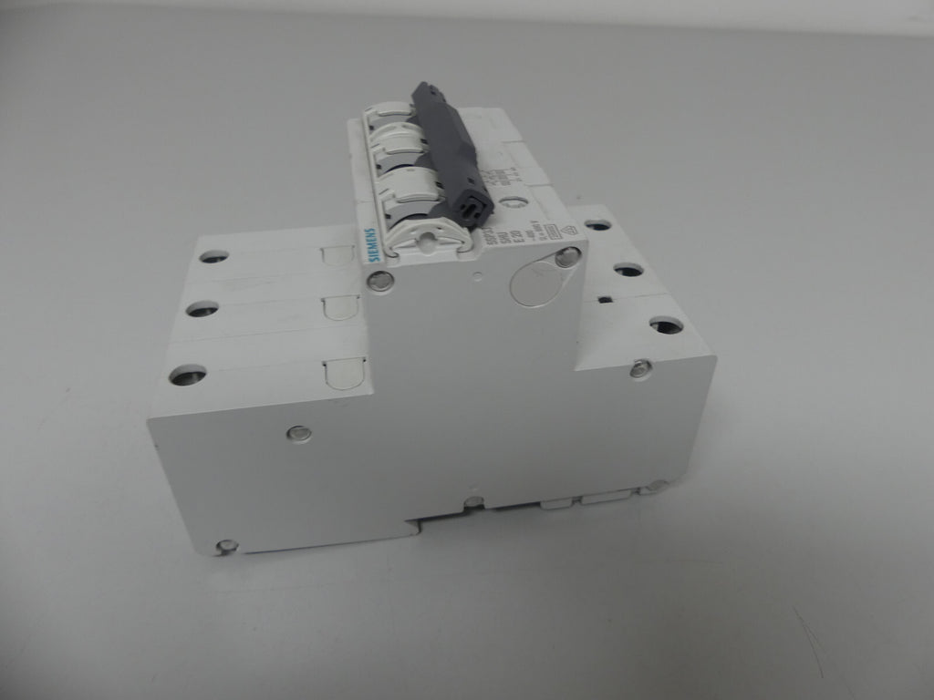 Siemens  5SP33203 Shu Schalter